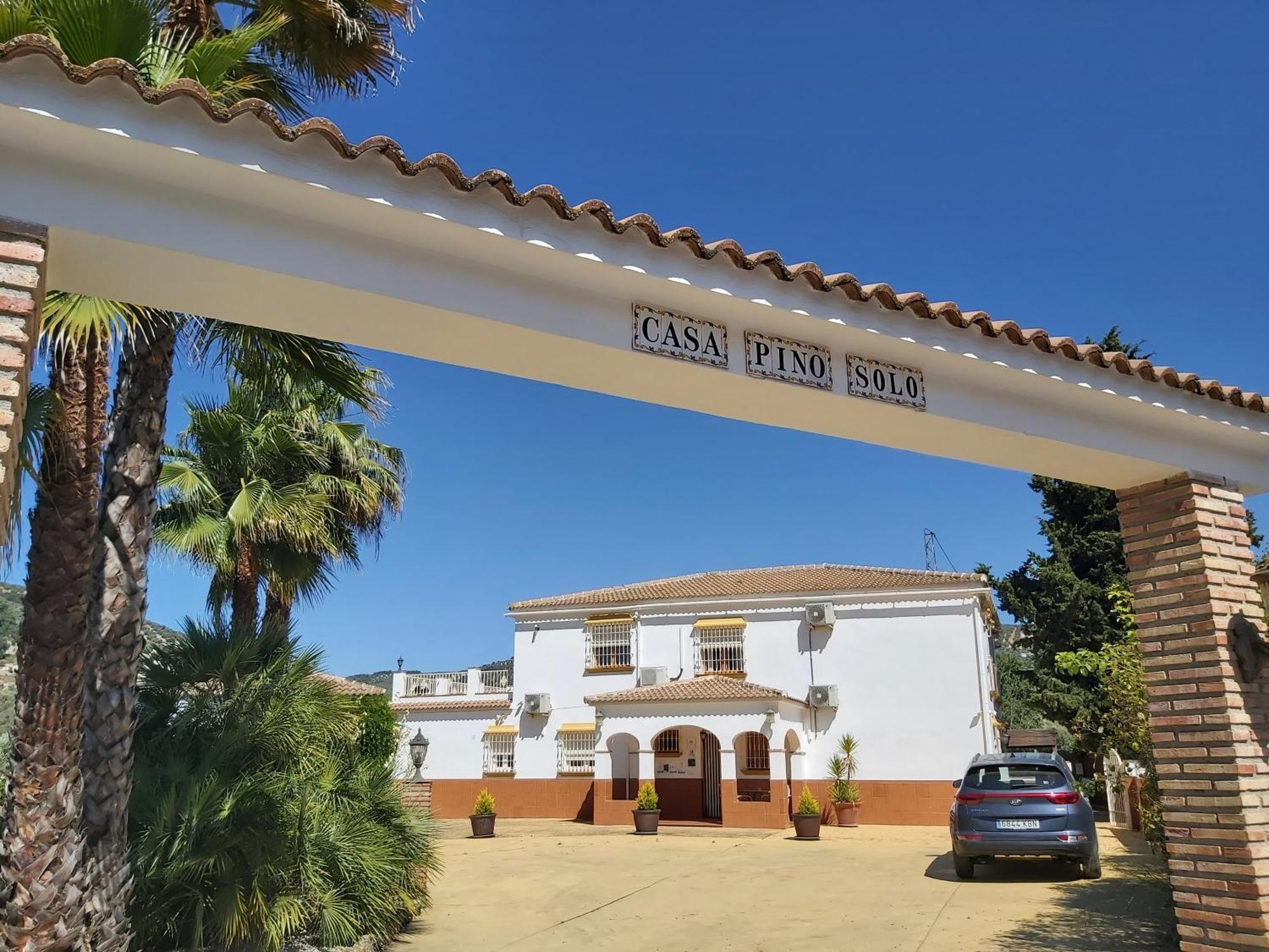 Casa Pino Solo Apartment Iznájar Екстериор снимка