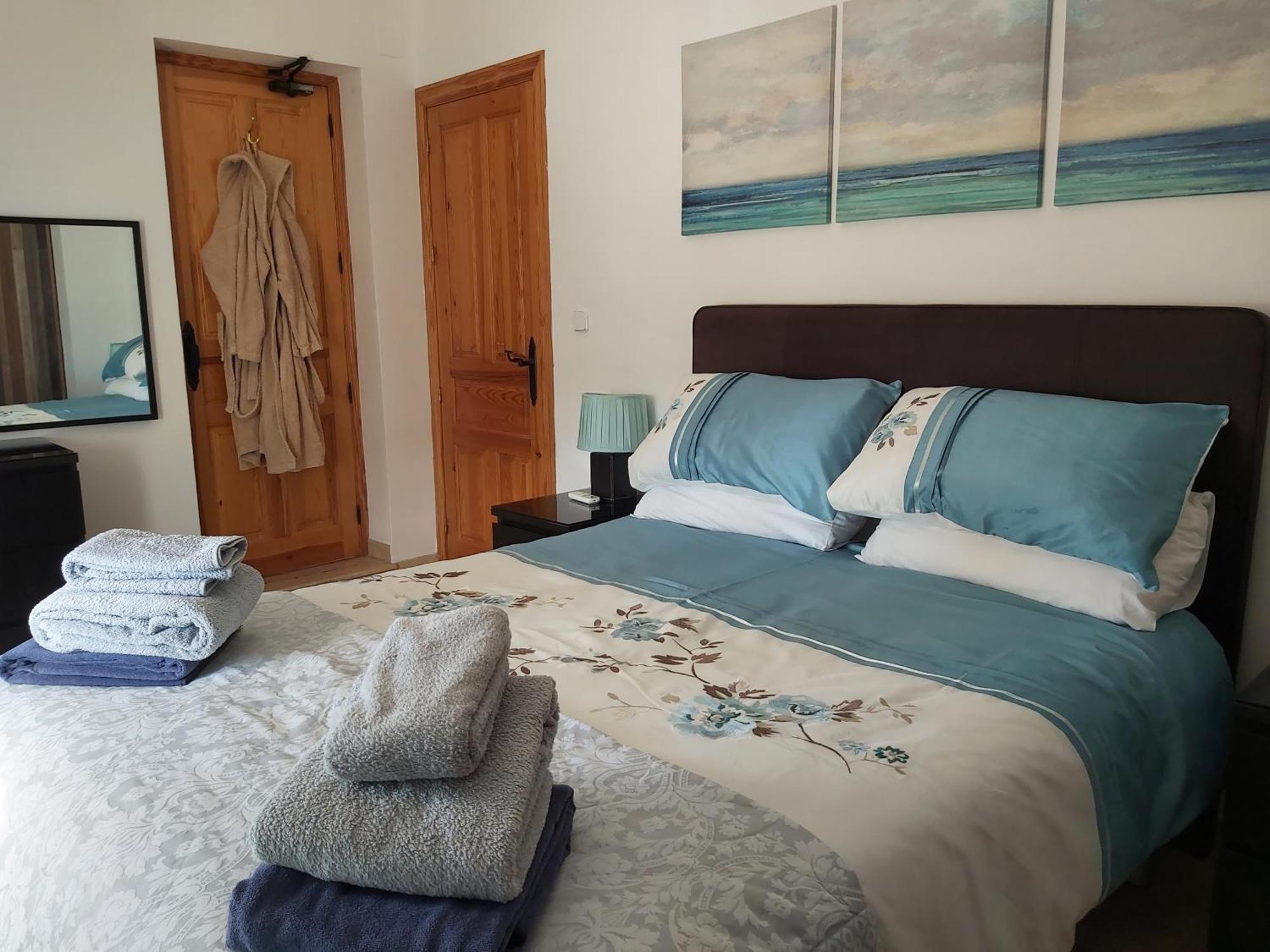 Casa Pino Solo Apartment Iznájar Екстериор снимка